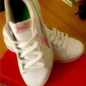 Puma Sneakers